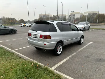 Toyota Ipsum 1997 года за 3 750 000 тг. в Алматы – фото 3