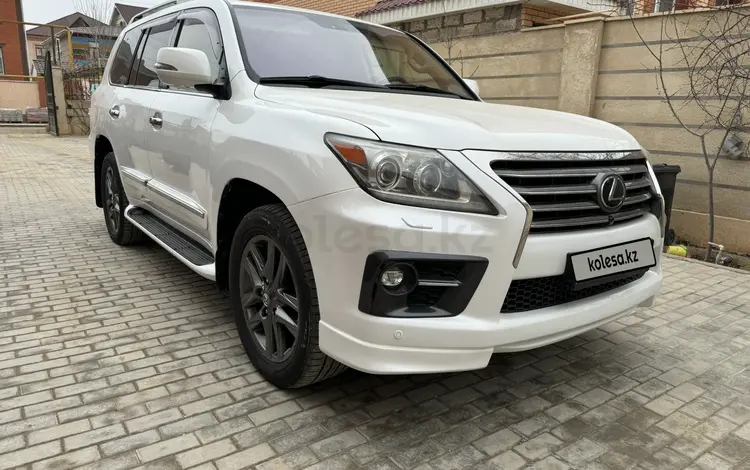 Lexus LX 570 2014 года за 25 000 000 тг. в Актау