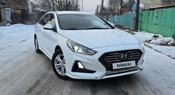 Hyundai Sonata 2019 годаүшін9 800 000 тг. в Астана – фото 3