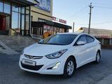 Hyundai Elantra 2015 годаfor6 800 000 тг. в Шымкент