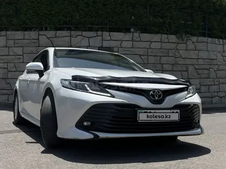 Toyota Camry 2020 года за 12 500 000 тг. в Алматы