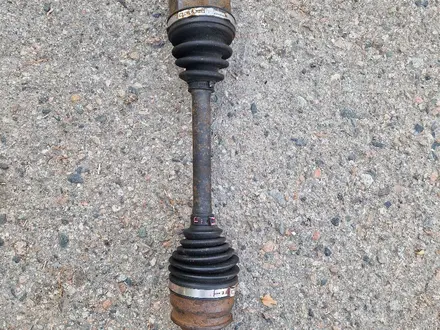 Привод передний правый на Suzuki Grant Vitara за 45 000 тг. в Алматы