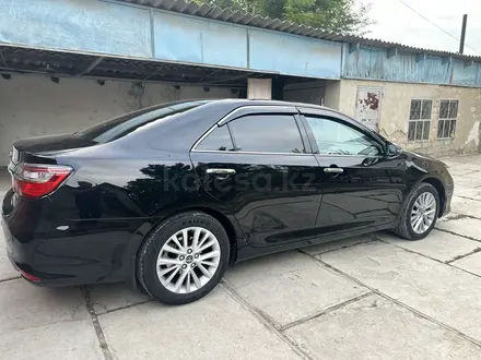 Toyota Camry 2015 года за 11 300 000 тг. в Тараз – фото 4