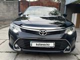 Toyota Camry 2015 года за 11 300 000 тг. в Тараз
