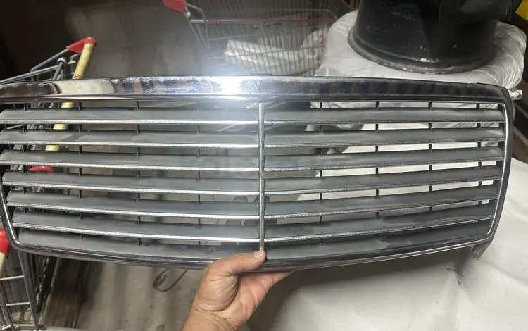Решетка радиатора от W140 S600 за 120 000 тг. в Алматы