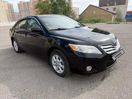 Toyota Camry 2010 года за 5 490 000 тг. в Караганда – фото 4