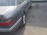 Mercedes-Benz E 280 1995 года за 2 600 000 тг. в Шымкент – фото 3