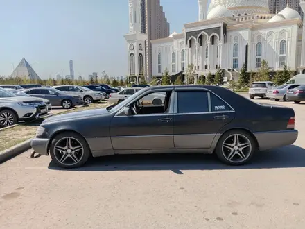 Mercedes-Benz S 320 1995 года за 3 200 000 тг. в Астана – фото 13