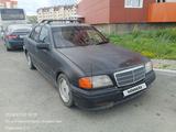Mercedes-Benz C 180 1995 года за 1 200 000 тг. в Усть-Каменогорск – фото 3