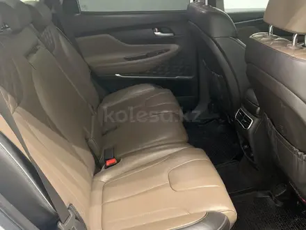 Hyundai Santa Fe 2021 годаүшін17 500 000 тг. в Астана – фото 11