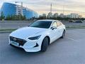 Hyundai Sonata 2021 года за 13 300 000 тг. в Астана – фото 2