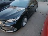 Toyota Camry 2023 годаfor17 000 000 тг. в Астана – фото 2