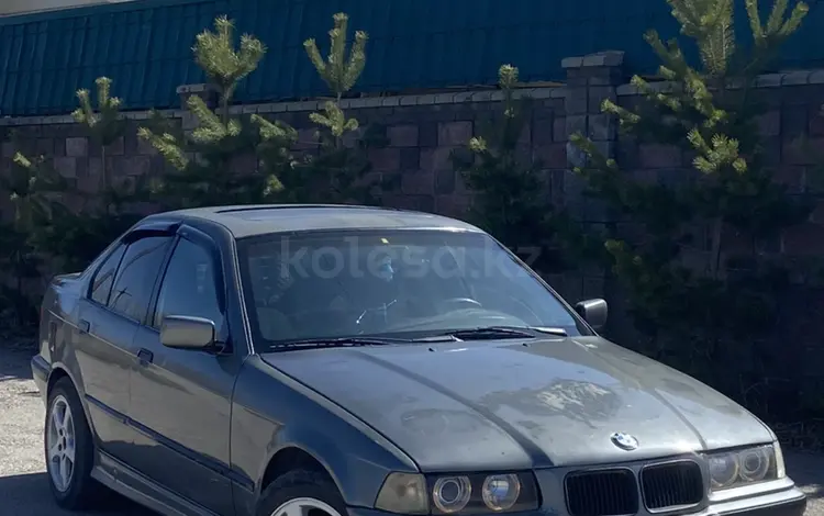 BMW 325 1992 года за 1 000 000 тг. в Алматы