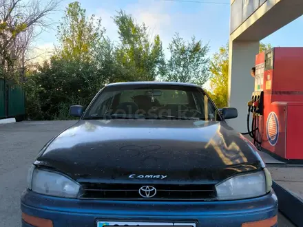 Toyota Camry 1991 года за 1 400 000 тг. в Астана – фото 2