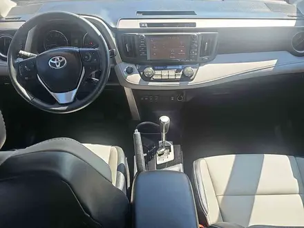 Toyota RAV4 2017 года за 7 700 000 тг. в Алматы – фото 8