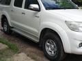 Toyota Hilux 2014 года за 11 000 000 тг. в Актобе – фото 2