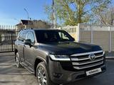 Toyota Land Cruiser 2023 года за 56 000 000 тг. в Караганда – фото 3