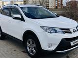 Toyota RAV4 2014 года за 11 500 000 тг. в Степногорск – фото 3