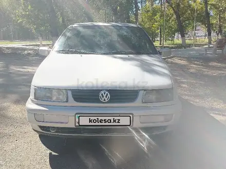 Volkswagen Passat 1994 года за 1 000 000 тг. в Павлодар – фото 8