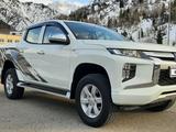Mitsubishi L200 2021 года за 15 555 555 тг. в Алматы