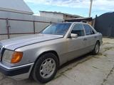Mercedes-Benz E 230 1990 года за 650 000 тг. в Тараз