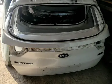 Крышка багажника голый на KIA HYUNDAI за 1 000 тг. в Шымкент – фото 3