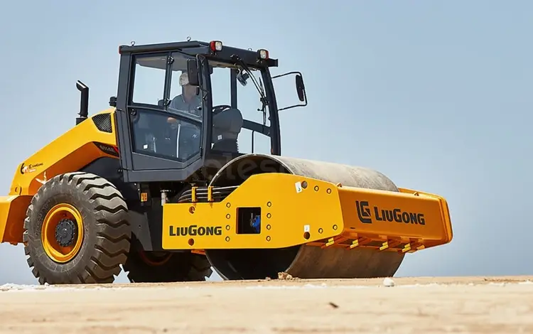 LiuGong  CLG6116E 16 тонн 2026 года за 21 600 000 тг. в Алматы