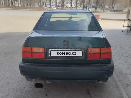 Volkswagen Vento 1995 года за 800 000 тг. в Уральск – фото 4