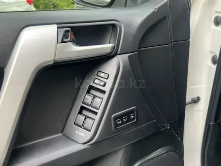 Toyota Land Cruiser Prado 2021 года за 38 500 000 тг. в Астана – фото 12