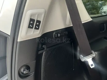 Toyota Land Cruiser Prado 2021 года за 38 500 000 тг. в Астана – фото 14