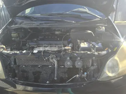 Toyota Ipsum 2004 года за 4 500 000 тг. в Атырау – фото 4
