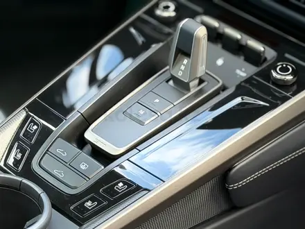 Porsche 911 Turbo S 2026 года за 217 000 000 тг. в Астана – фото 21