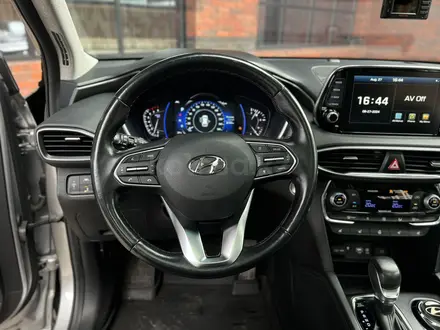 Hyundai Santa Fe 2019 года за 11 500 000 тг. в Астана – фото 17