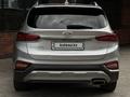 Hyundai Santa Fe 2019 годаүшін11 500 000 тг. в Астана – фото 4