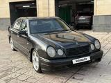 Mercedes-Benz E 320 1997 годаfor5 000 000 тг. в Алматы – фото 2