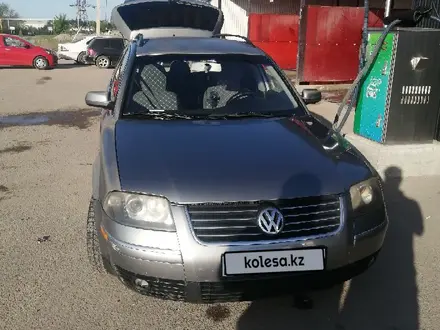 Volkswagen Passat 2001 года за 1 800 000 тг. в Алматы