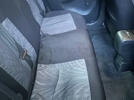 Toyota Yaris 2006 года за 3 800 000 тг. в Алматы – фото 9