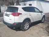 Toyota RAV4 2014 года за 9 500 000 тг. в Актобе