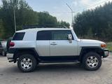 Toyota FJ Cruiser 2007 годаүшін12 500 000 тг. в Алматы – фото 4