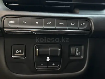 Cadillac Escalade 2021 года за 48 000 000 тг. в Алматы – фото 32