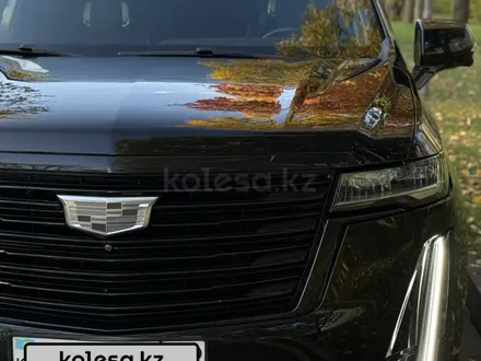 Cadillac Escalade 2021 года за 48 000 000 тг. в Алматы – фото 4