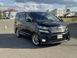 Toyota Vellfire 2011 года за 6 000 000 тг. в Уральск – фото 2