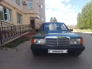 Mercedes-Benz 190