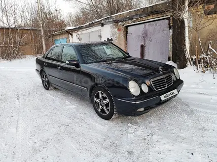 Mercedes-Benz E 200 2001 года за 4 000 000 тг. в Караганда – фото 2