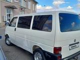 Volkswagen Transporter 1994 года за 1 750 000 тг. в Байконыр – фото 3