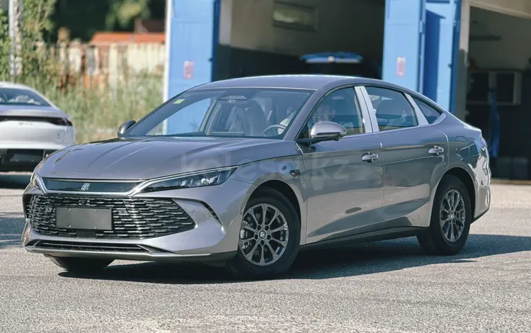 BYD Qin L DM-i 2025 года за 10 799 990 тг. в Шымкент