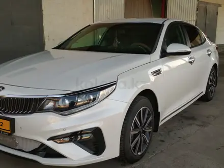 Kia Optima 2019 года за 12 500 000 тг. в Байконыр