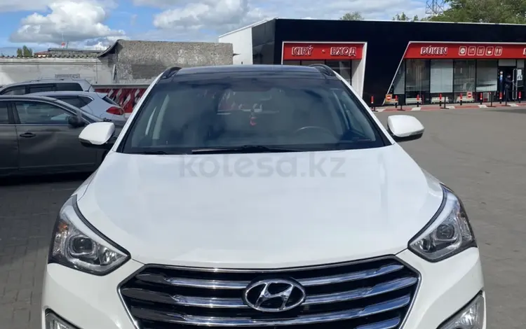 Hyundai Santa Fe 2015 годаүшін8 500 000 тг. в Караганда