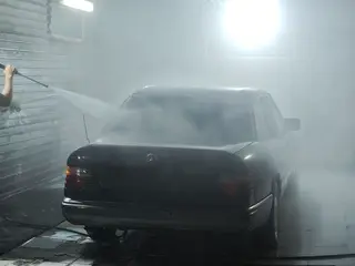 Mercedes-Benz E 230