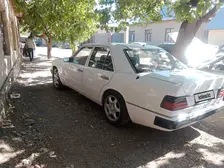 Mercedes-Benz E-Class, 1992